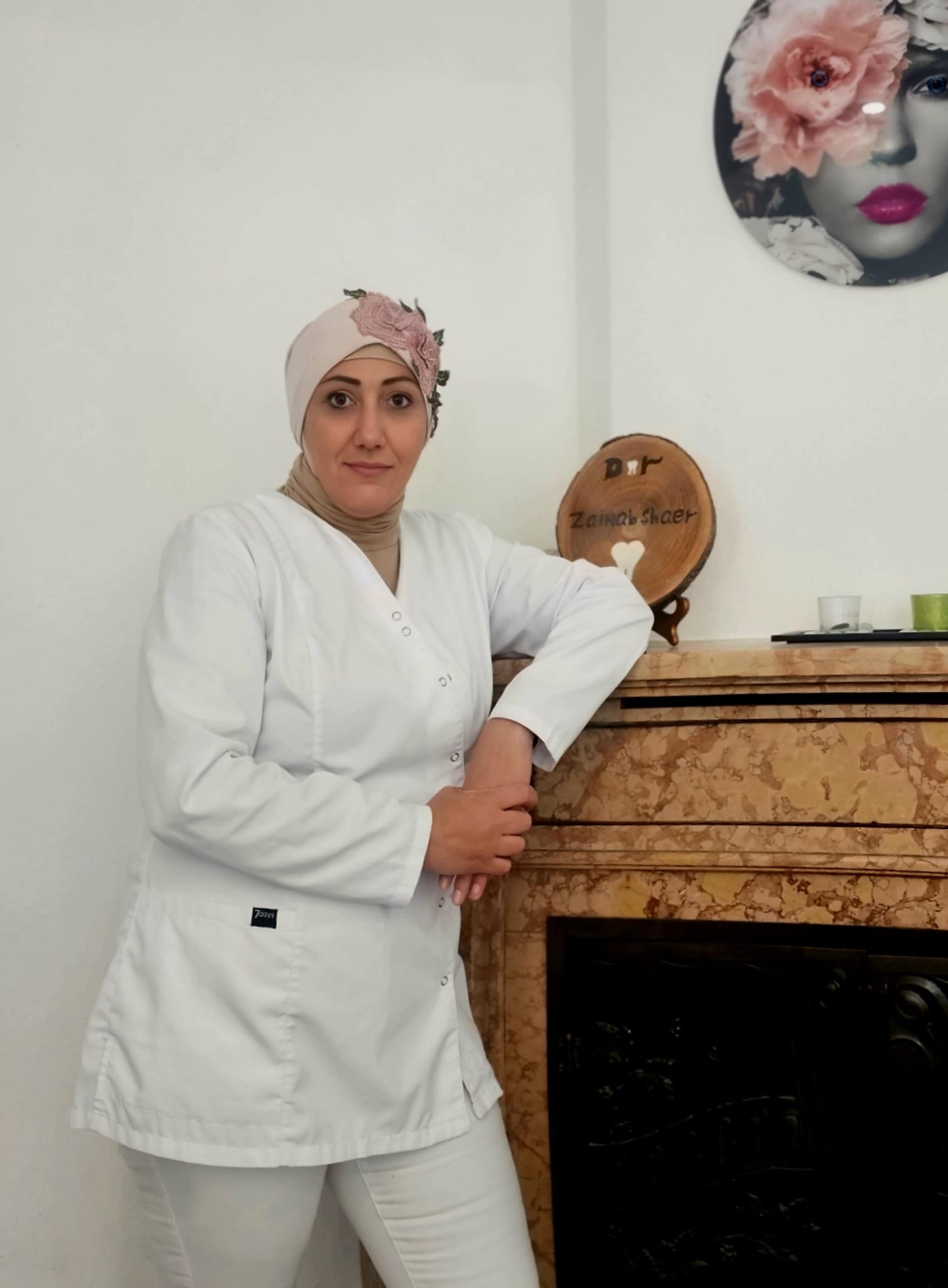 dr zainab shaer